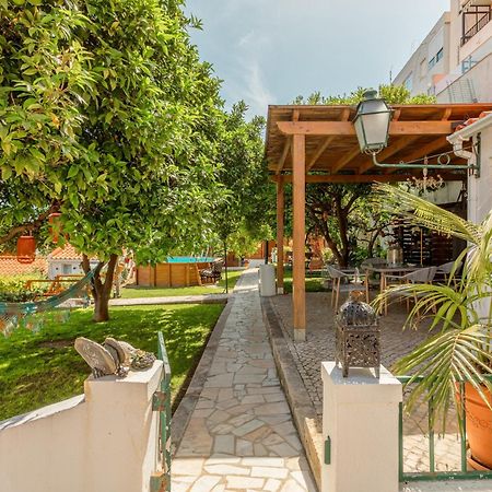 Algés Village Casa 4 by Lisbon-Coast vacation Esterno foto