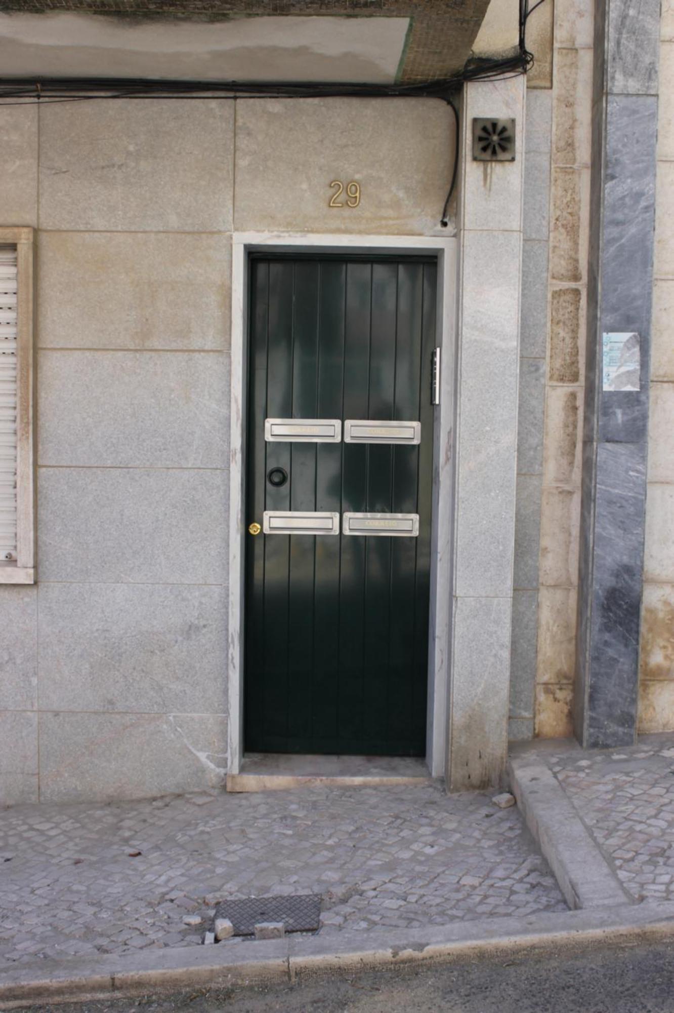 Algés Village Casa 4 by Lisbon-Coast vacation Esterno foto